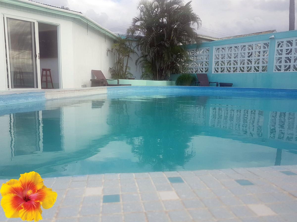 Pinneys Beach Hotel Nevis ชาร์ลส์ทาวน์ ภายนอก รูปภาพ